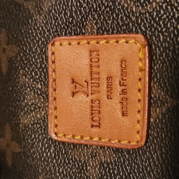 Vintage 1980's Louis Vuitton hanging traveling bag - Picture 2 of 5